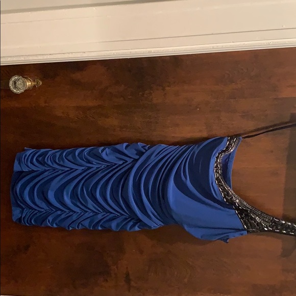 Blue bodycon scrunched dress with rhinestones - Picture 2 of 4